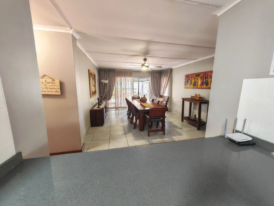 5 Bedroom Property for Sale in Heuwelsig Free State